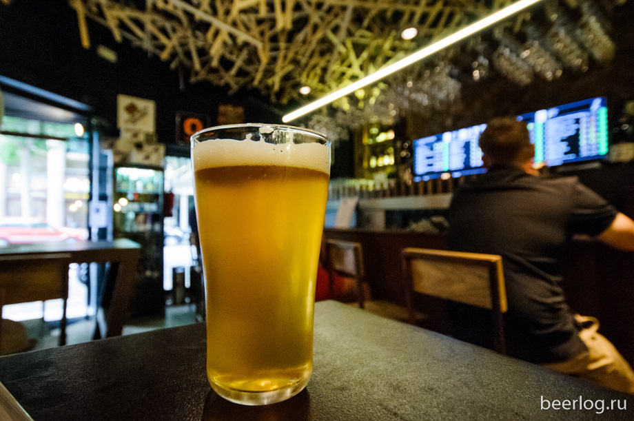 ales_agullons_48_bis_on_tap_1.jpg
