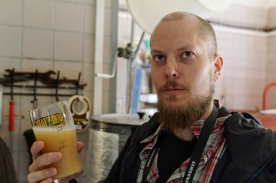 tasting-from-maturation-tank-400x265.jpg