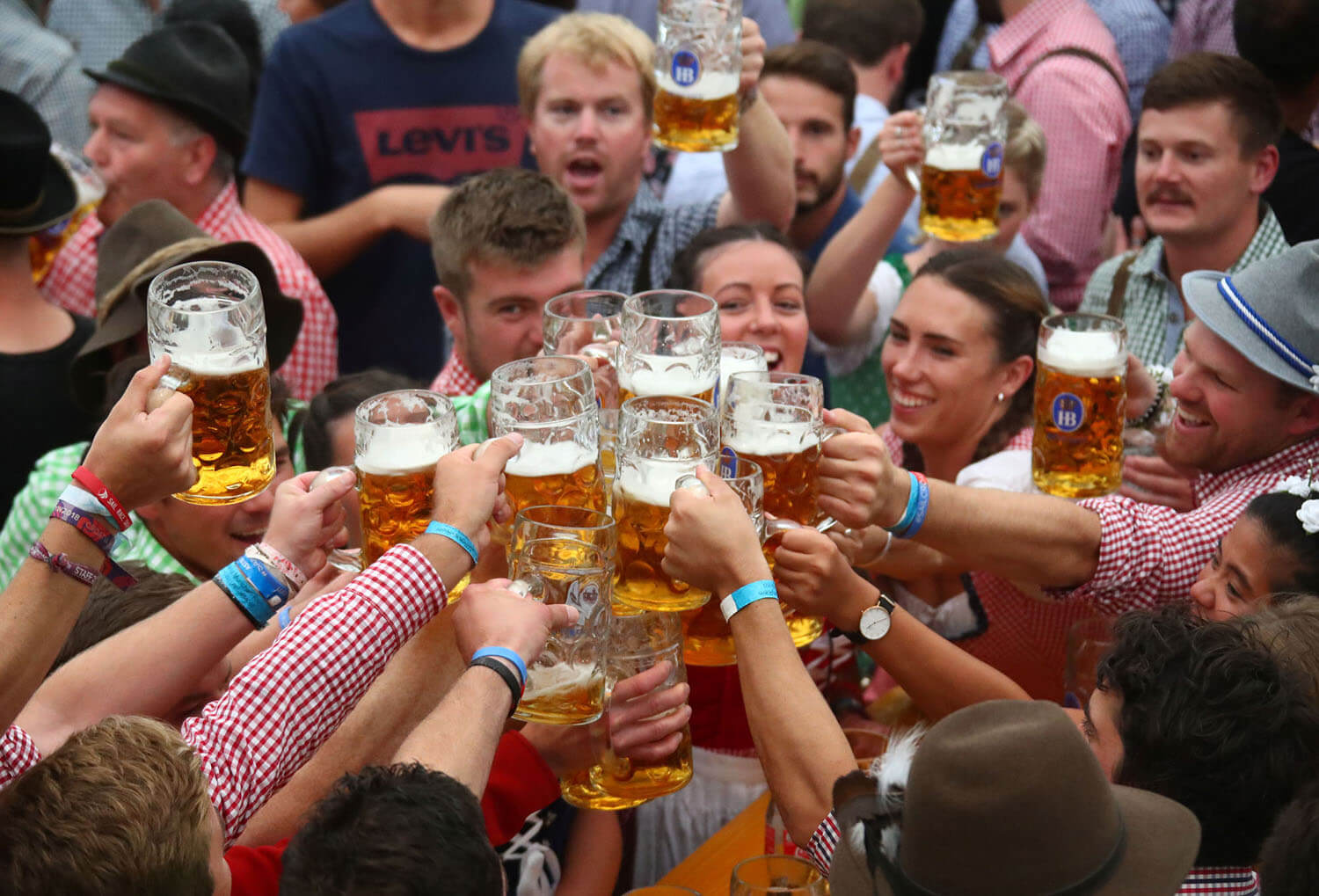 oktoberfest-2018-20.jpg