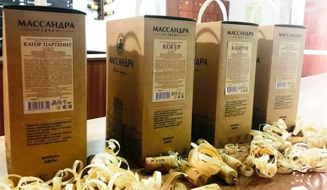 «Массандра» запустила выпуск вина в коробочках