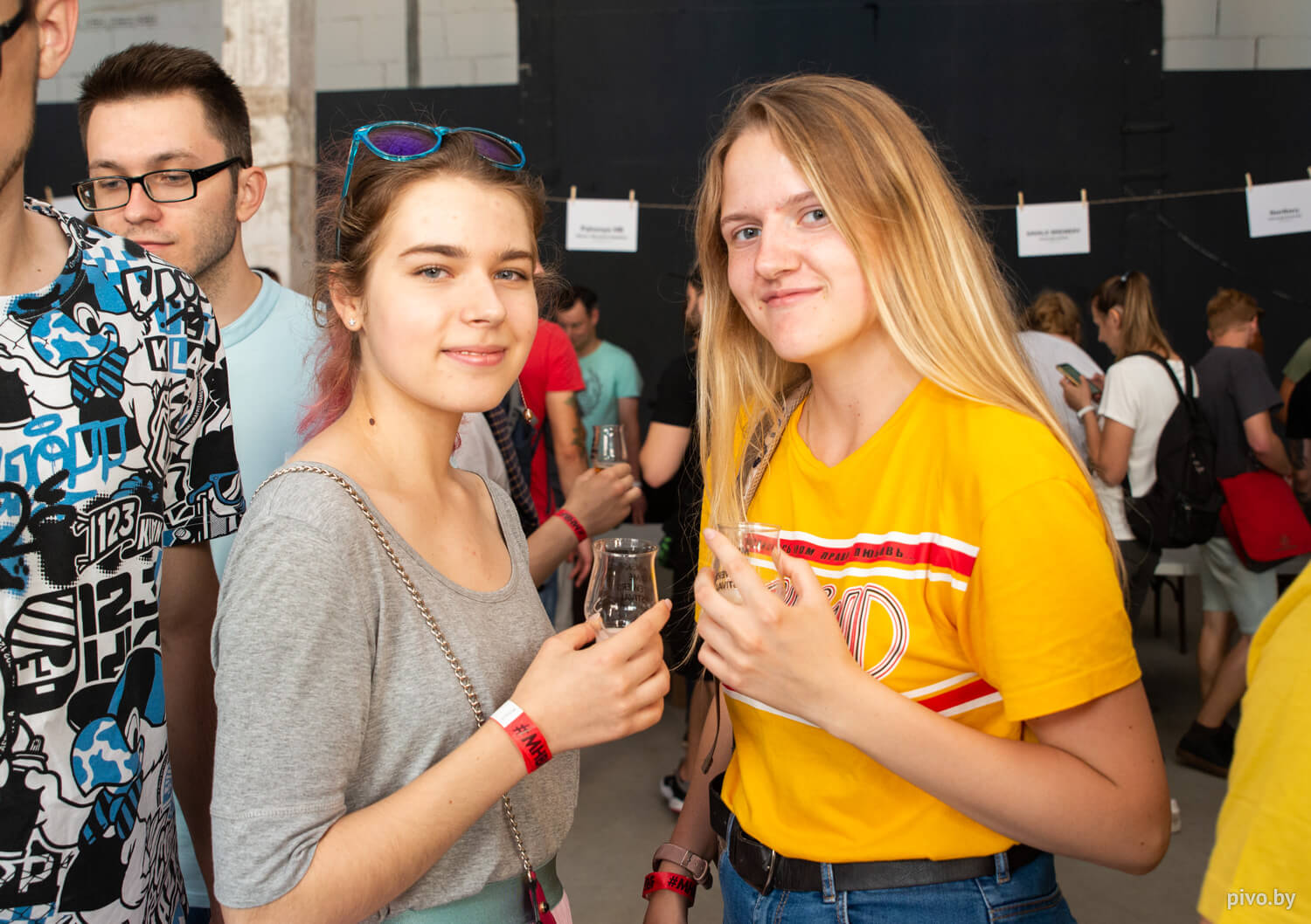 10mhbf61.jpg