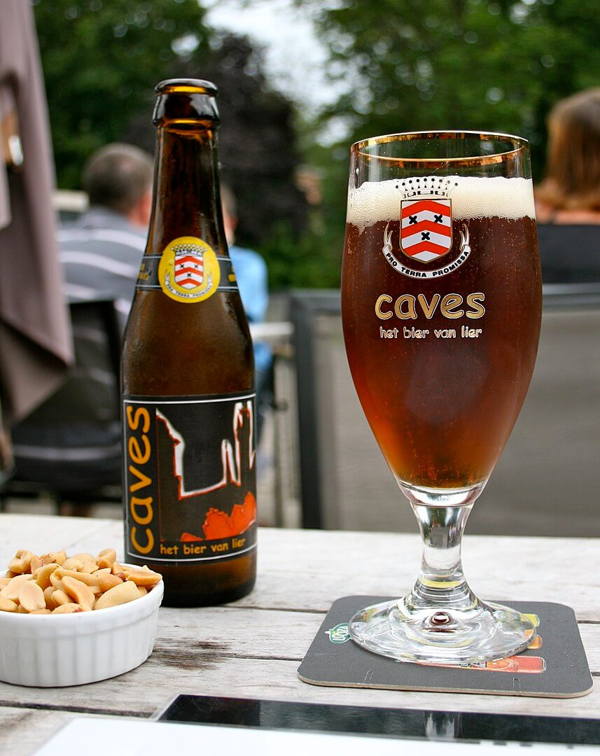 verhaeghe-caves.jpg