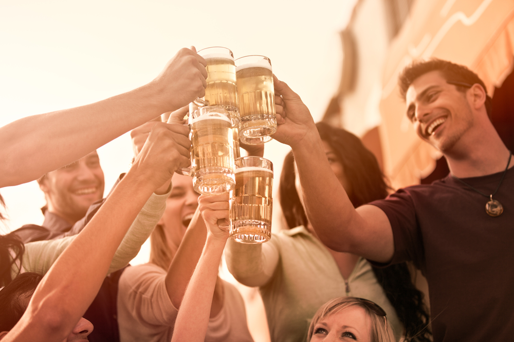 people-clinking-beer-glasses.jpg